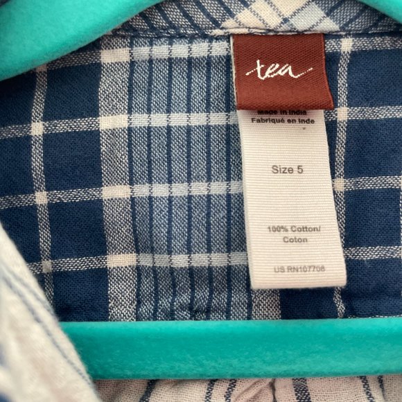 Tea Collection Long Sleeve Double Weave Button Up - Picture 3 of 3